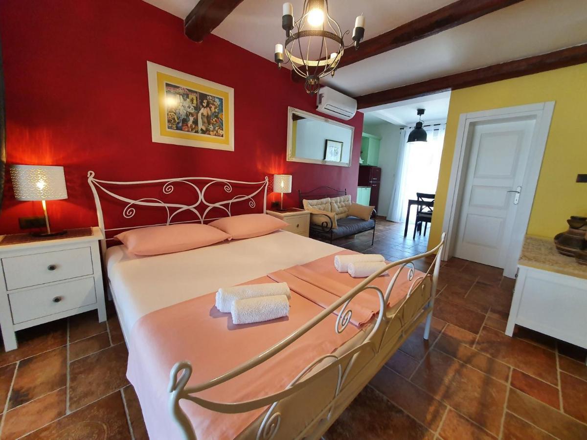 Apartments Mia 2 Ρόβινι Εξωτερικό φωτογραφία