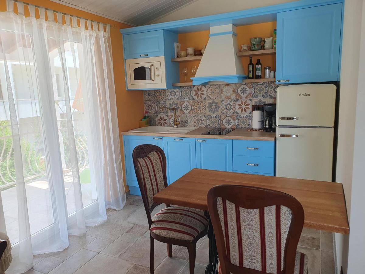 Apartments Mia 2 Ρόβινι Εξωτερικό φωτογραφία